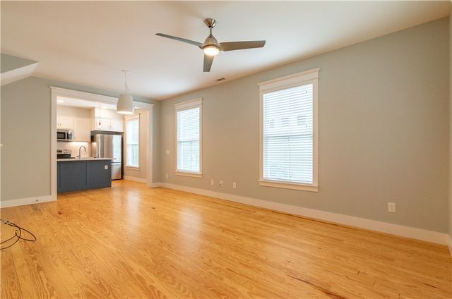 302 S College Avenue, Fayetteville, AR 72701
