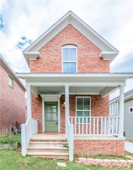 302 S College Avenue, Fayetteville, AR 72701
