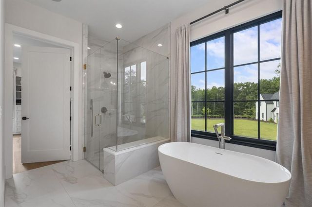 1022 Lyndon Lane, Milton, GA 30004
