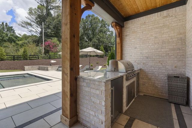 1022 Lyndon Lane, Milton, GA 30004