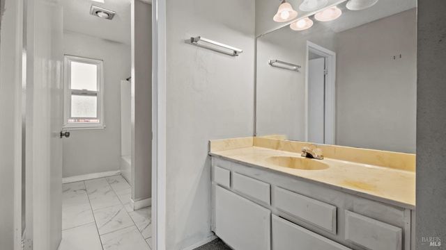 7103 Camino Colegio, Rohnert Park, CA 94928