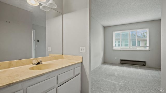 7103 Camino Colegio, Rohnert Park, CA 94928