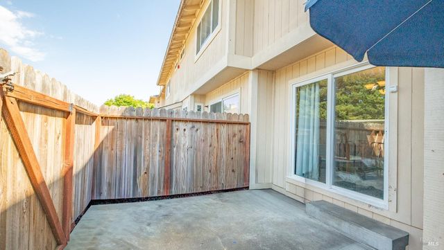 7103 Camino Colegio, Rohnert Park, CA 94928