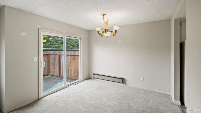 7103 Camino Colegio, Rohnert Park, CA 94928