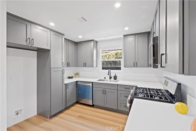 7629 Arcola, Sun Valley, CA 91352