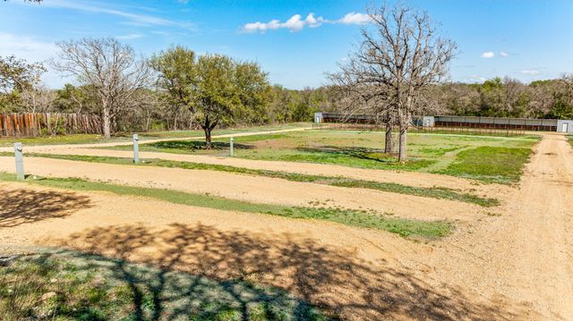 247 S Caddo Street, Lipan, TX 76462