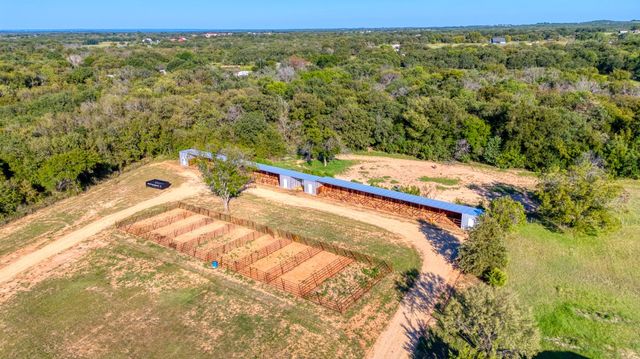 247 S Caddo Street, Lipan, TX 76462