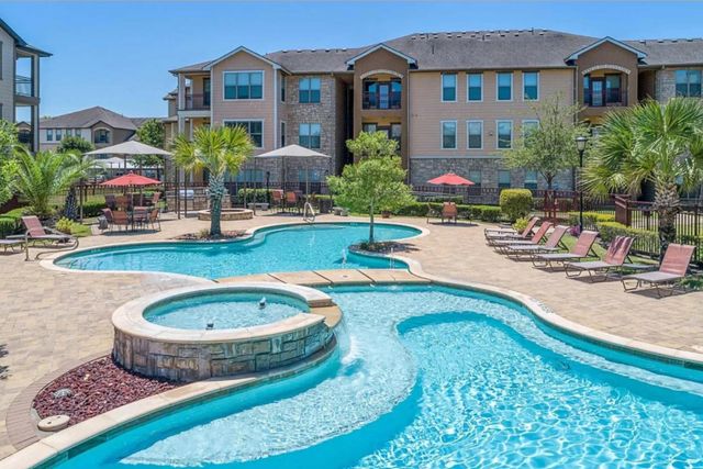 14651 Philippine Street 1.307, Houston, TX 77040