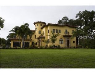 1953 FREEDOM DRIVE, Clearwater, FL 33755