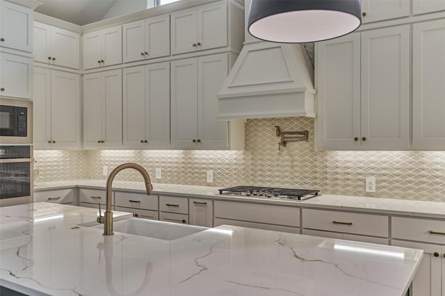 15650 Audubon Park Drive, Magnolia, TX 77354