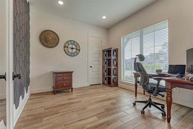 15650 Audubon Park Drive, Magnolia, TX 77354