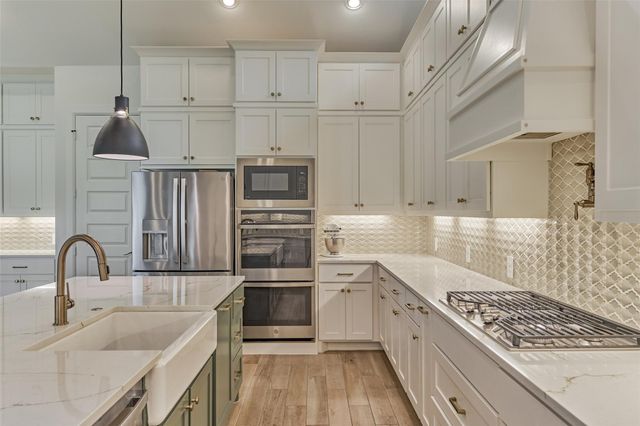 15650 Audubon Park Drive, Magnolia, TX 77354