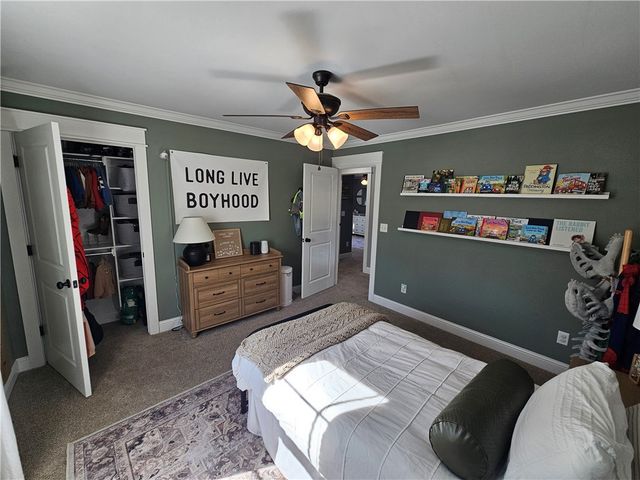 109 SE 11th Avenue, Gravette, AR 72736