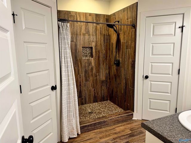 124 Kema Drive, Huntsville, AL 35811