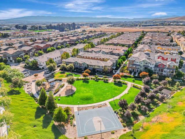 897 Tranquility Circle 12, Livermore, CA 94551