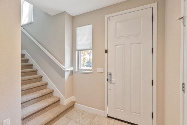 897 Tranquility Circle 12, Livermore, CA 94551