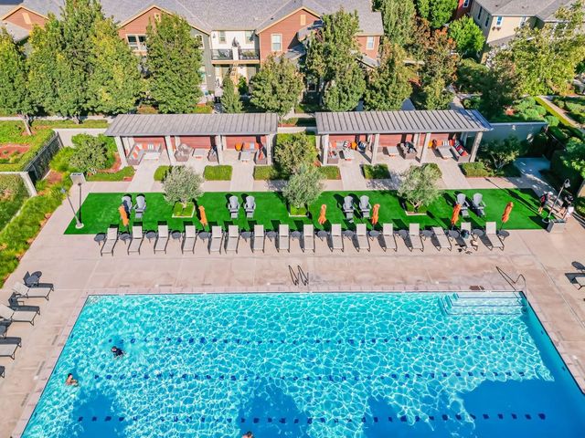 897 Tranquility Circle 12, Livermore, CA 94551