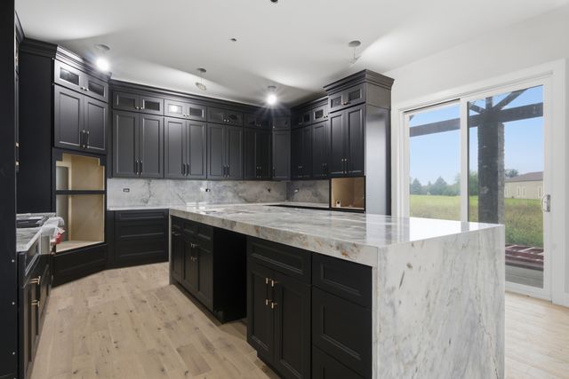 7120 W Boyington Lane, Monee, IL 60449