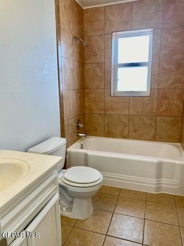 2808 HAWICK Road, El Paso, TX 79925