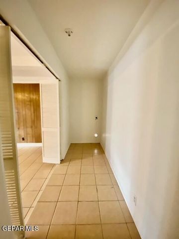 2808 HAWICK Road, El Paso, TX 79925