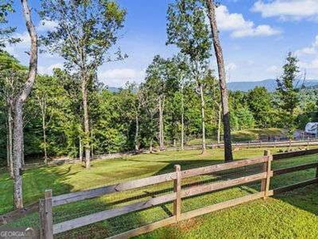 60 Oak Forest Circle, Hayesville, NC 28904