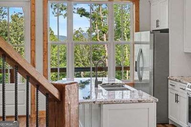 60 Oak Forest Circle, Hayesville, NC 28904
