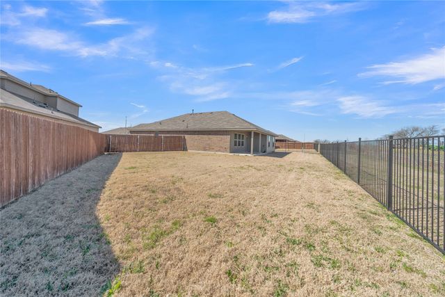 16724 Portage Street, Justin, TX 76247