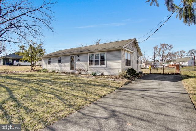 219 MARION AVENUE, Carlisle, PA 17013