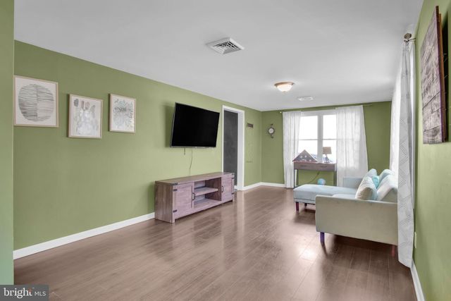 219 MARION AVENUE, Carlisle, PA 17013