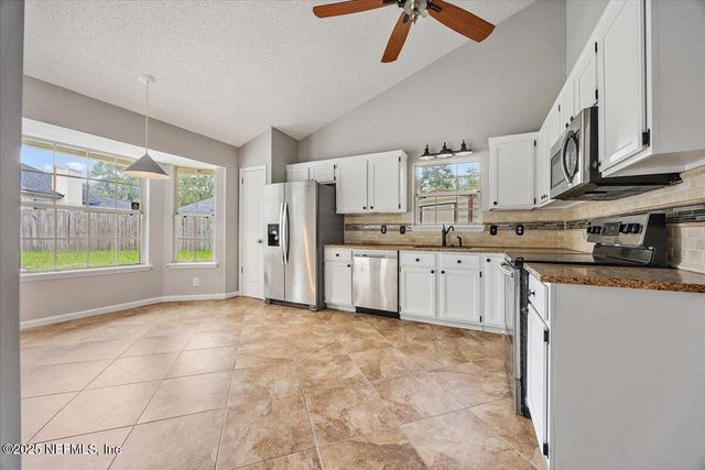 8718 GOODBYS TRACE Court, Jacksonville, FL 32217