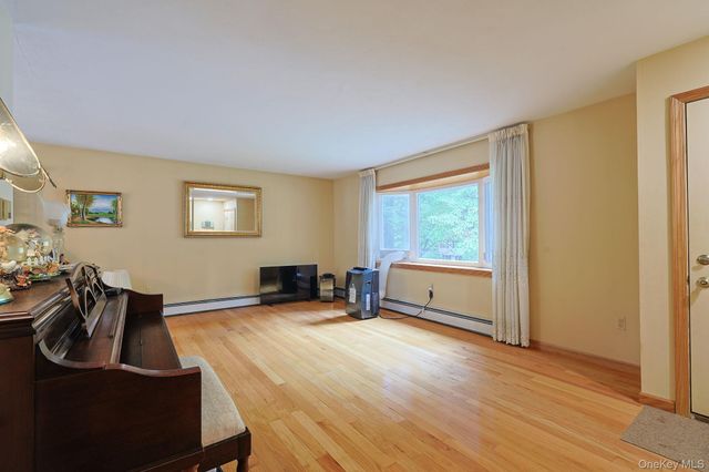 26 Rockwood Drive, Newburgh, NY 12550