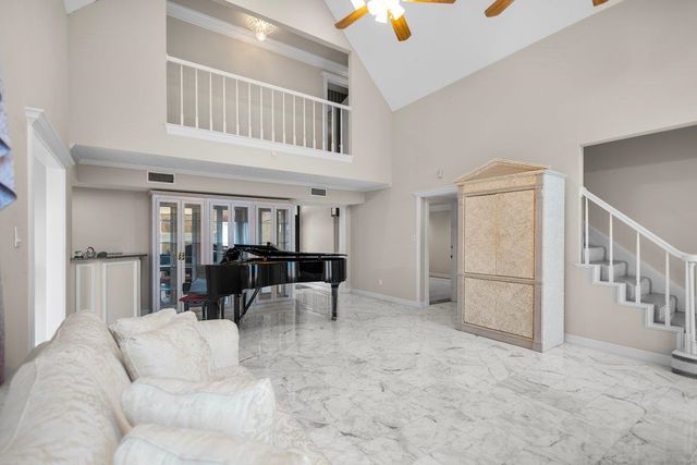 1102 Richwood St., Longview, TX 75604