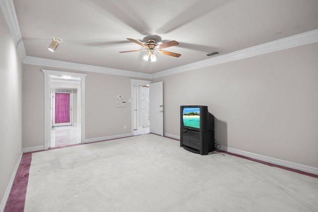 1102 Richwood St., Longview, TX 75604