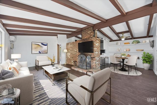 1606 12th Avenue, Delano, CA 93215