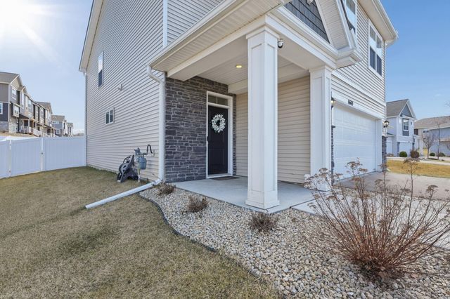 6669 Pine Arbor Lane S, Cottage Grove, MN 55016