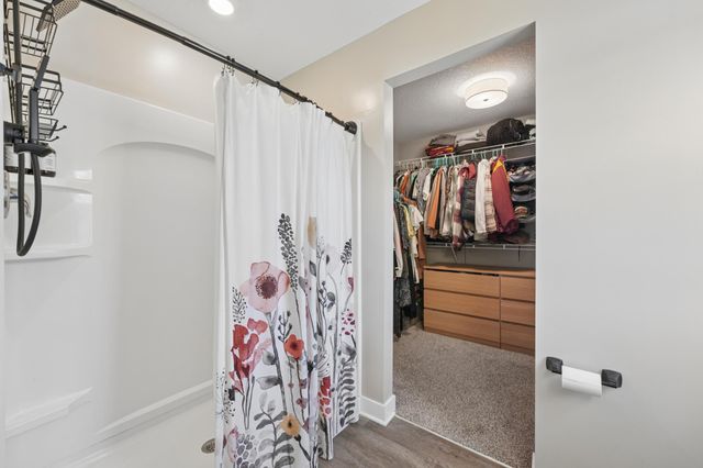 6669 Pine Arbor Lane S, Cottage Grove, MN 55016