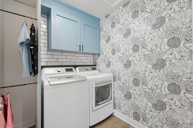 6669 Pine Arbor Lane S, Cottage Grove, MN 55016