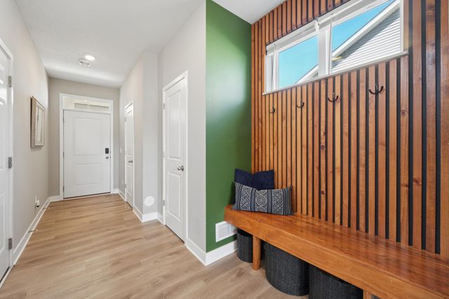 6669 Pine Arbor Lane S, Cottage Grove, MN 55016