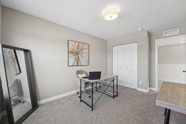 6669 Pine Arbor Lane S, Cottage Grove, MN 55016