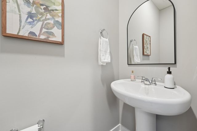 6669 Pine Arbor Lane S, Cottage Grove, MN 55016