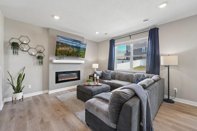 6669 Pine Arbor Lane S, Cottage Grove, MN 55016