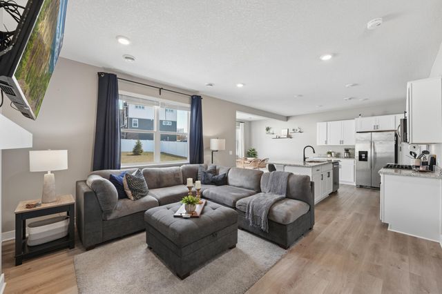 6669 Pine Arbor Lane S, Cottage Grove, MN 55016