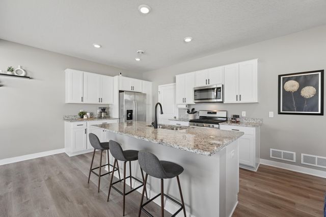 6669 Pine Arbor Lane S, Cottage Grove, MN 55016