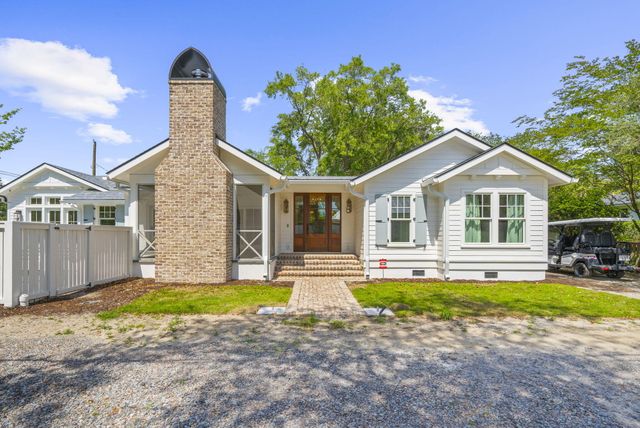 115 Freeman Street, Mount Pleasant, SC 29464