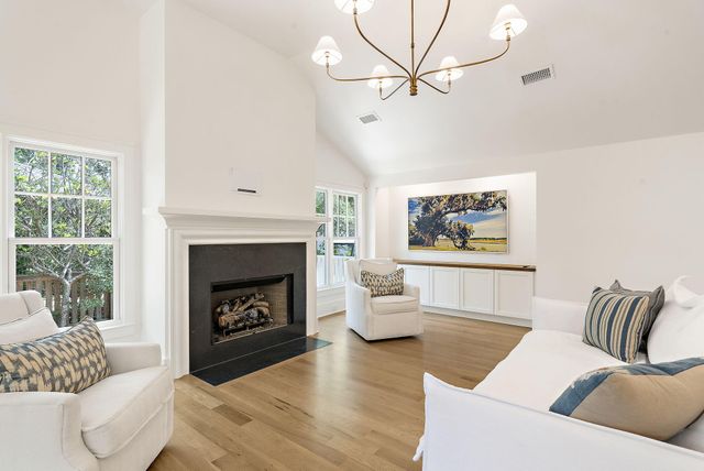 115 Freeman Street, Mount Pleasant, SC 29464