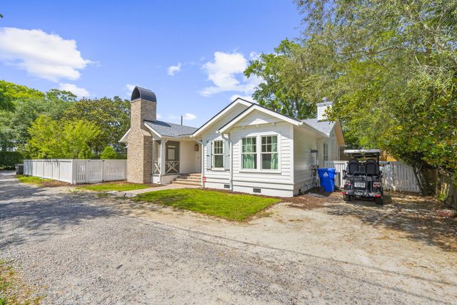 115 Freeman Street, Mount Pleasant, SC 29464