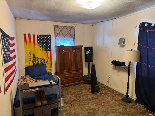 314 W Warren Street, Mitchell, IN 47446