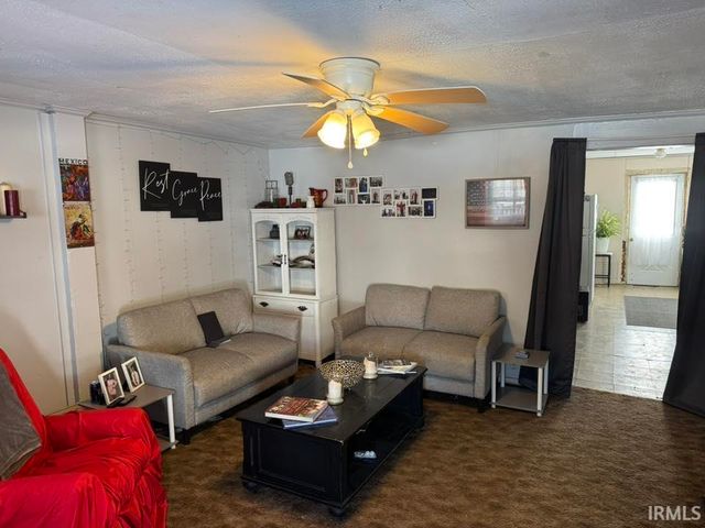 314 W Warren Street, Mitchell, IN 47446