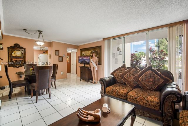 2075 SW 122nd Ave 130, Miami, FL 33175