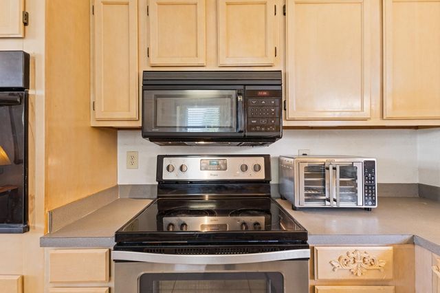 124 Dogwood Pl., North Myrtle Beach, SC 29582